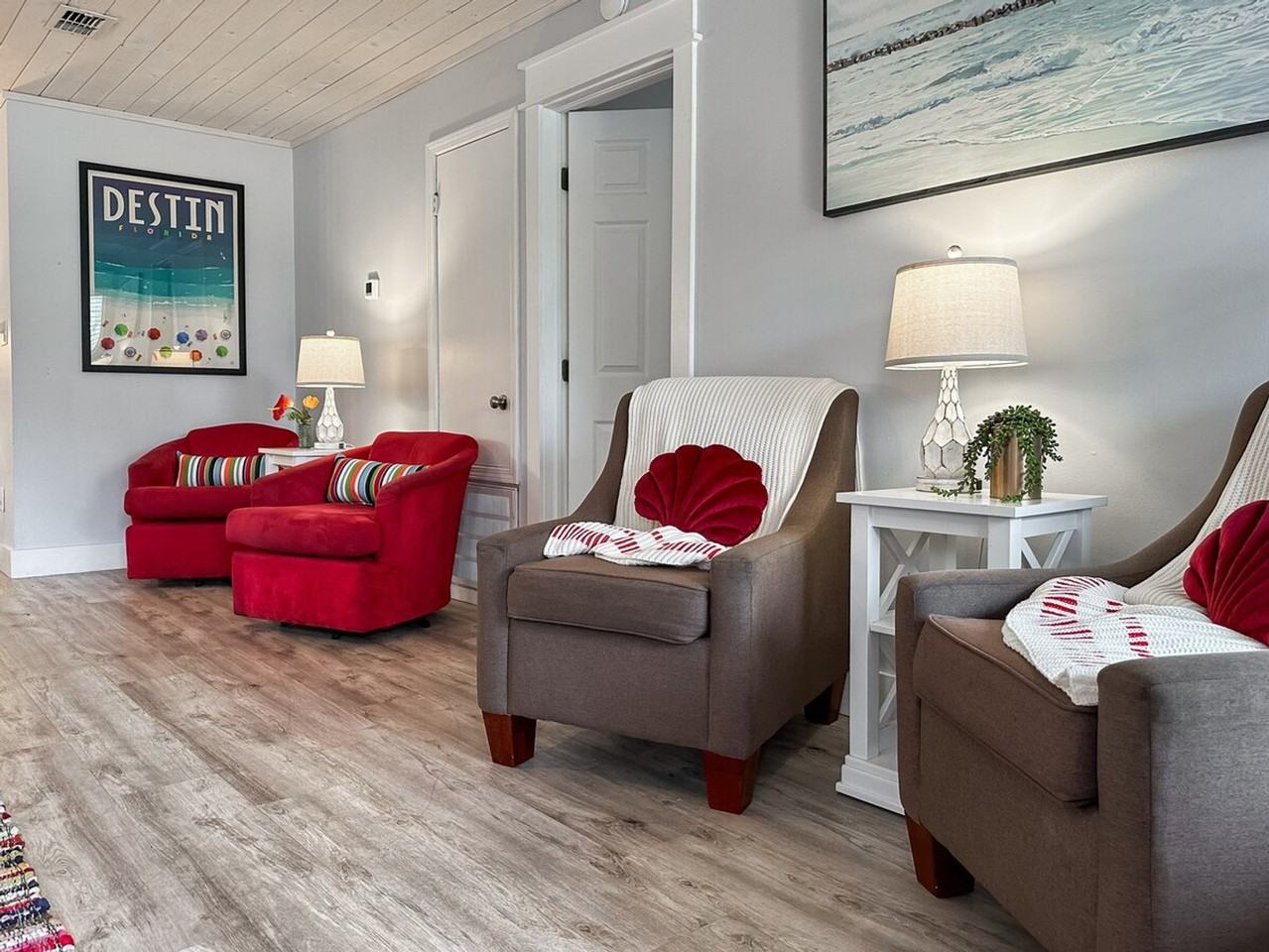 4507 Luke Ave #1285908P - Photo 2 of 50