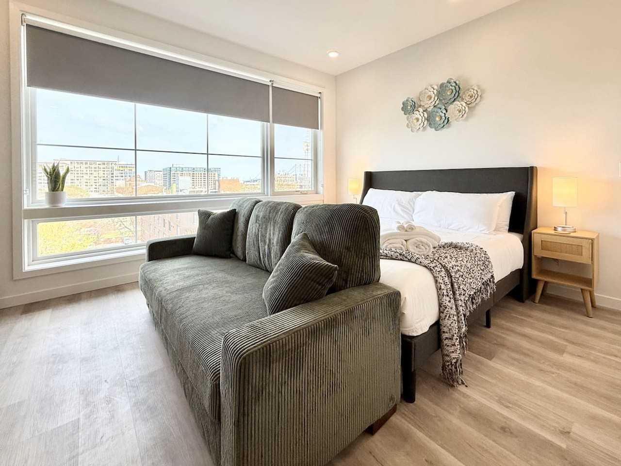 501 Perth Pl #1289471P - Photo 3 of 32