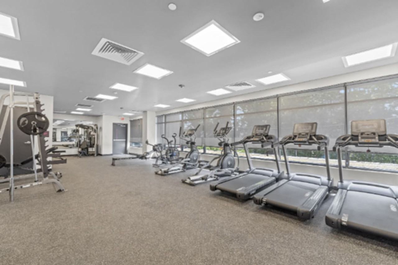 501 Perth Pl #1289471P - Photo 6 of 32