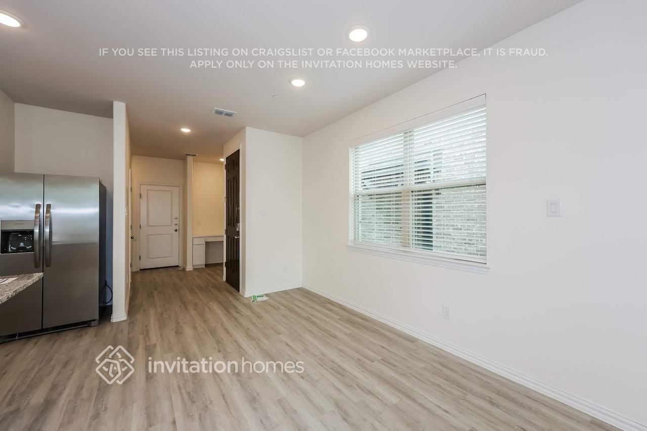 6431 Blue Tr - Photo 7 of 23