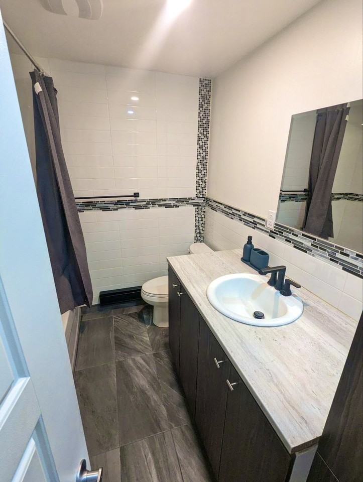 7960 Rue des Forges - Photo 3 of 14