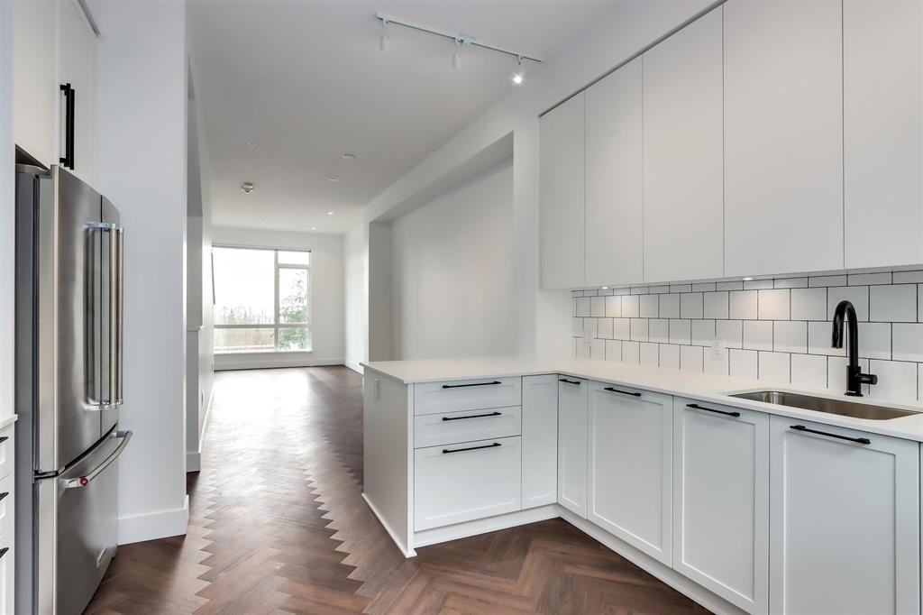 9733 University Crescent #6 - Photo 2 of 21