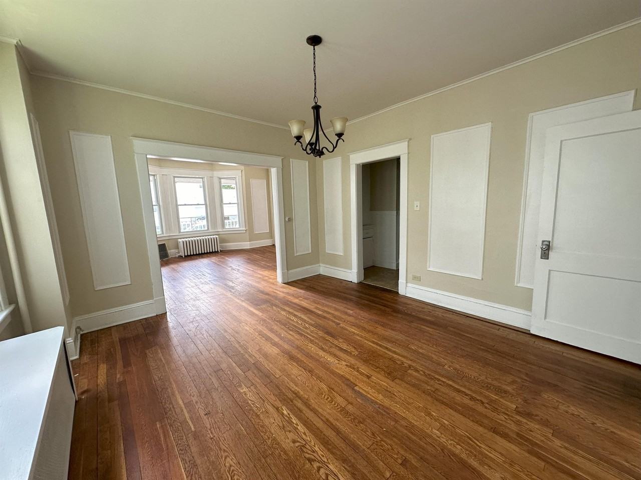 441 Ontario St #1 - Photo 6 of 17