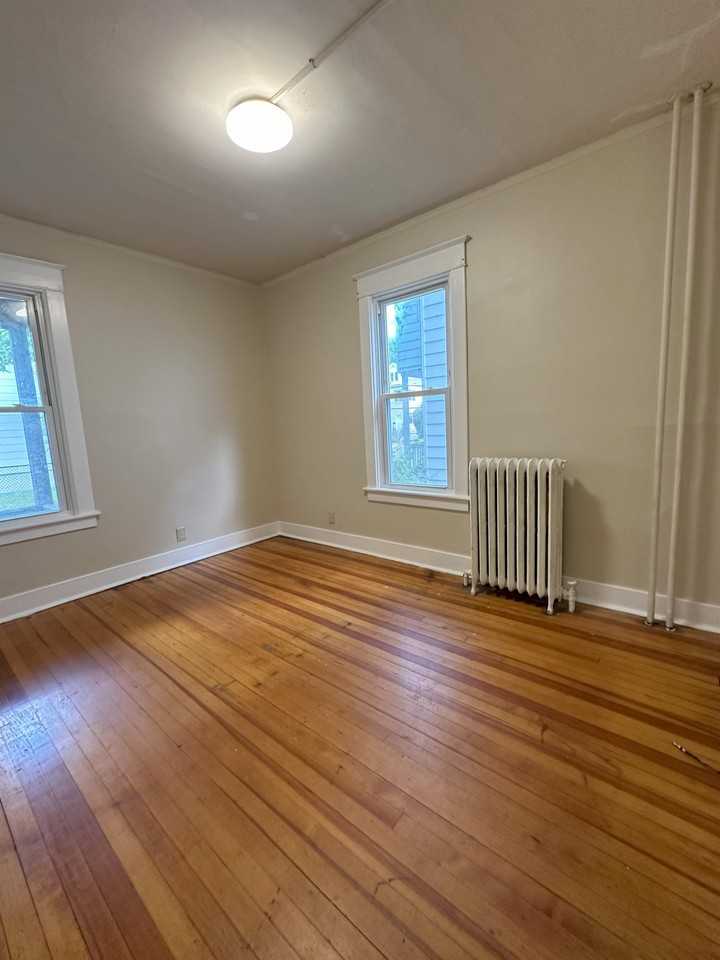 441 Ontario St #1 - Photo 2 of 17