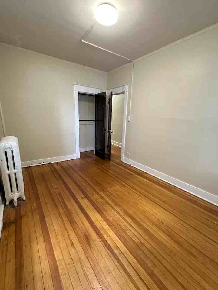 441 Ontario St #1 - Photo 5 of 17