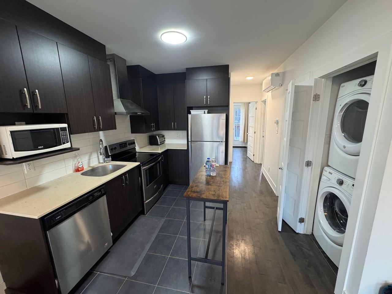 2780 Avenue Charlemagne #202 - Photo 7 of 15