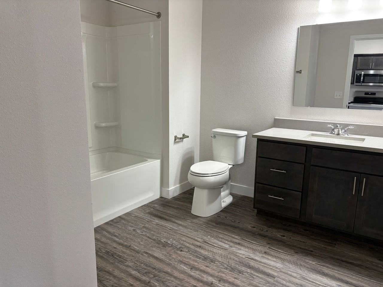 Brand new, state - Photo 6 of 33