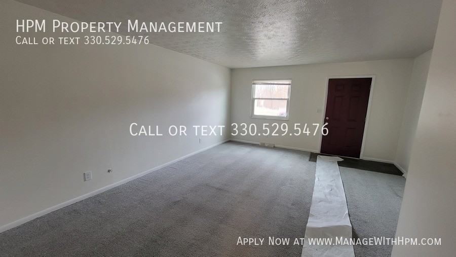 159 W Overdale Dr #C - Photo 7 of 9