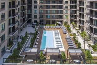 2726 Albany St #B7-28 - Photo 1 of 1