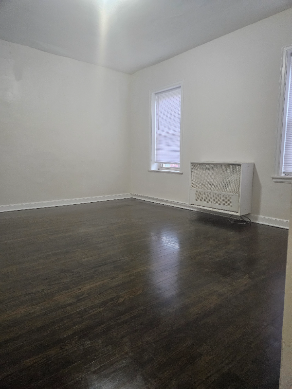 123 N Walnut St #6 - Photo 6 of 13