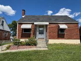 736 Maple Dr - Photo 1 of 1