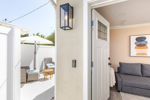 1614 W Marion Way #1-2 - Photo 7 of 11