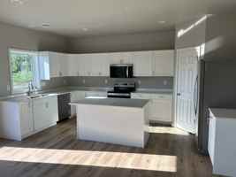 featured image of 2702 36th Ave S #D