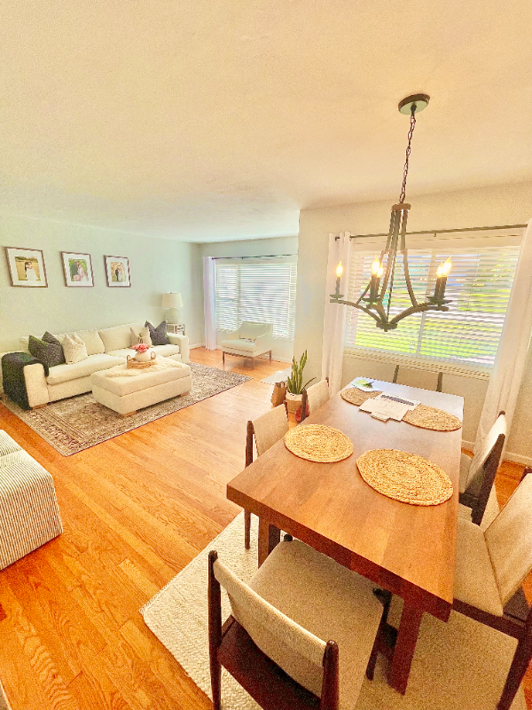 1500 Pinetree Ln - Photo 2 of 13