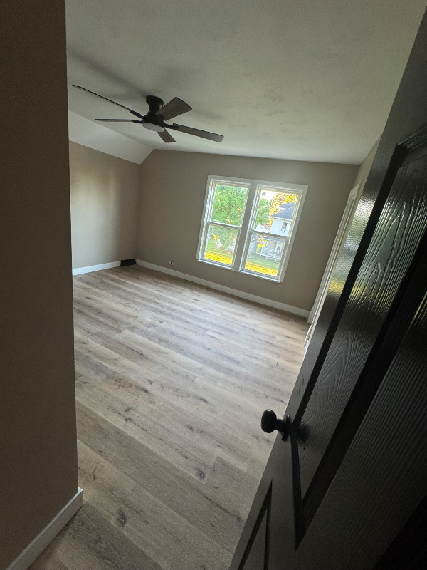 100 Maria St - Photo 2 of 3