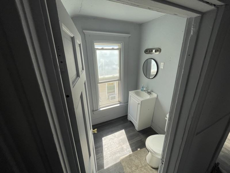 1634 Milburn Ave - Photo 2 of 6