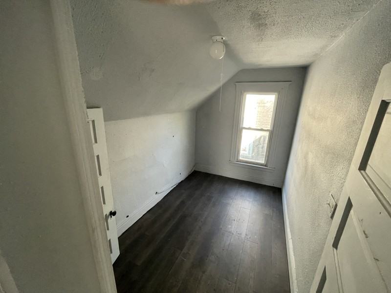 1634 Milburn Ave - Photo 5 of 6