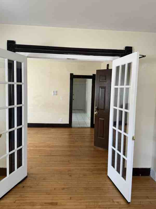 94 West Street #1 - Photo 4 of 10