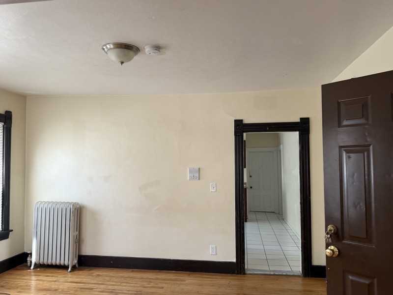 94 West Street #1 - Photo 7 of 10