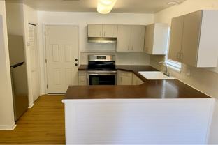 3220 Sw 26th Way #B - Photo 1 of 1