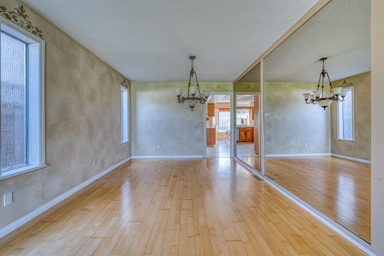 Sunnycroft Rd & Lucas Rd - Photo 3 of 13