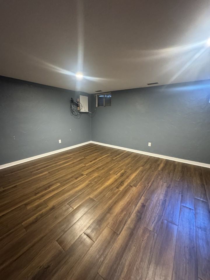 3424 Southwest Arrowhead Road - Photo 3 of 10