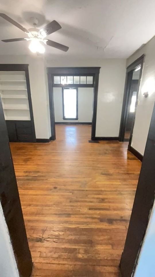 2001 W Jackson St - Photo 2 of 6