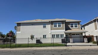 1363 Harris Ave - Photo 1 of 1