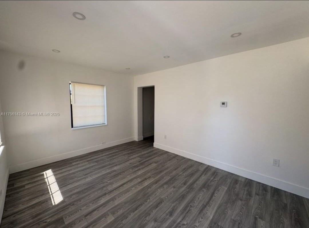 10245 Sw 170th Ter #NA - Photo 2 of 11