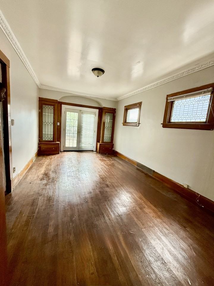 12312 Buckingham Ave #NA - Photo 4 of 8