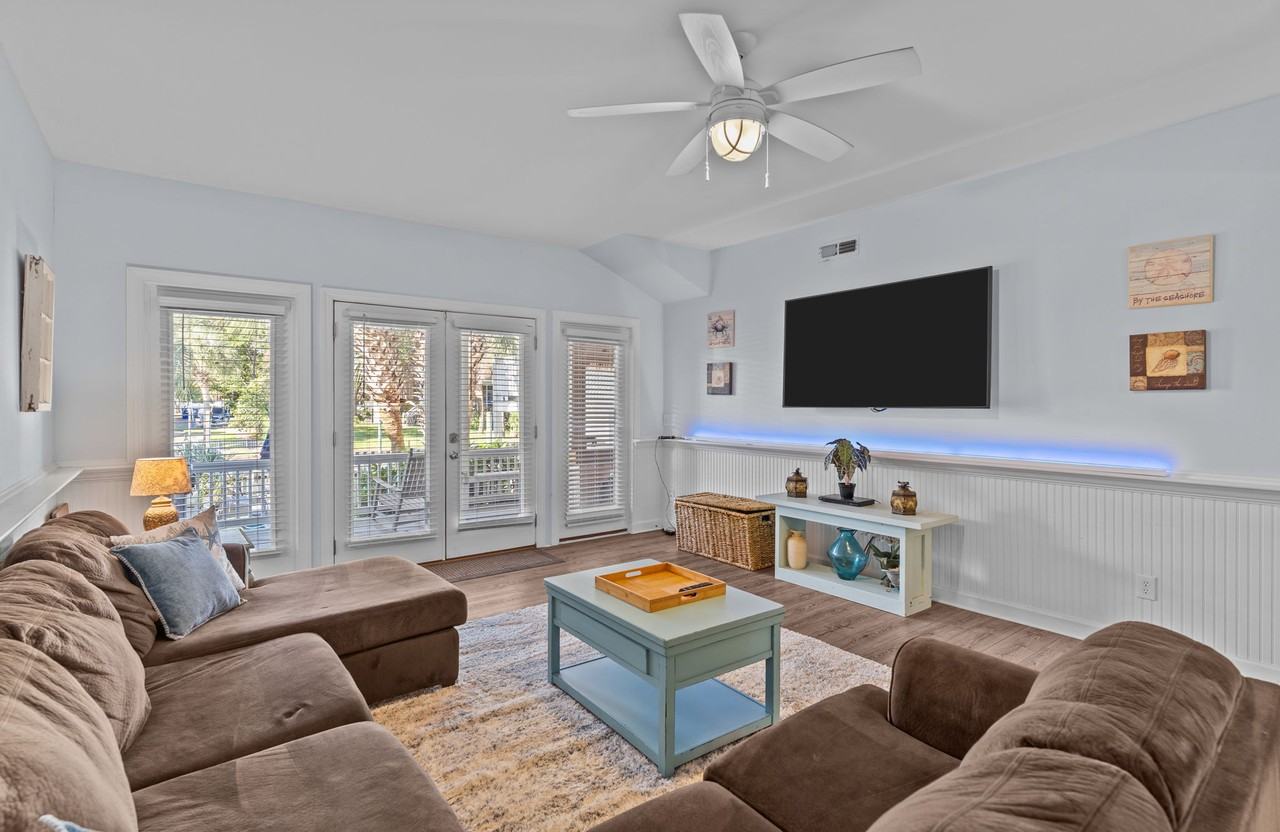 213 Gazebo Ct - Photo 5 of 41