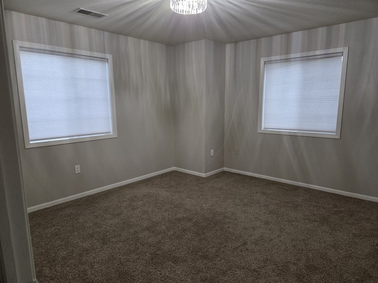 883 E Loos St #3 - Photo 2 of 11