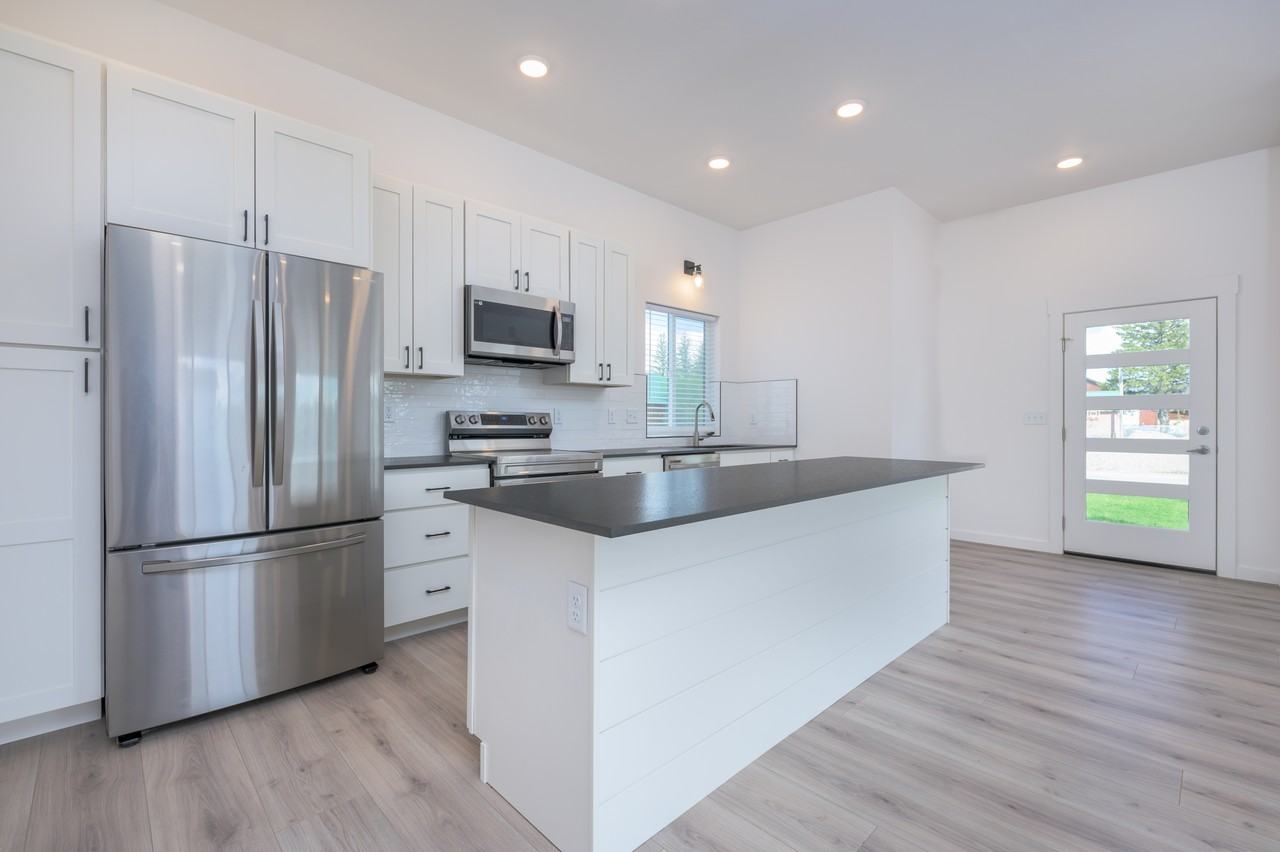 209 Pearl St #NA - Photo 3 of 23