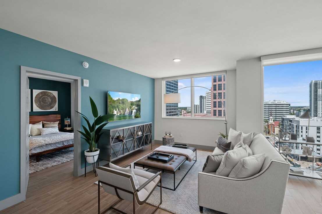 255 Southeast 3rd Avenue - Photo 5 of 13