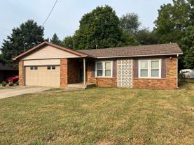 2949 S Dayton Ave - Photo 1 of 1