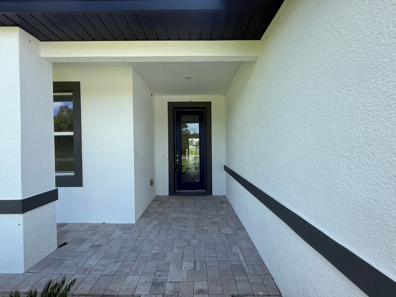 2514 West Lawrence Court - Photo 2 of 25