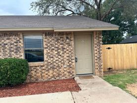 4604 Erskine - Photo 1 of 1