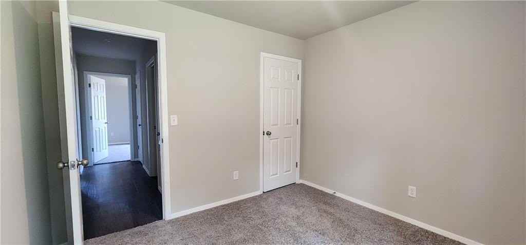 6805 Sw Chestnut Hill Rd - Photo 2 of 9