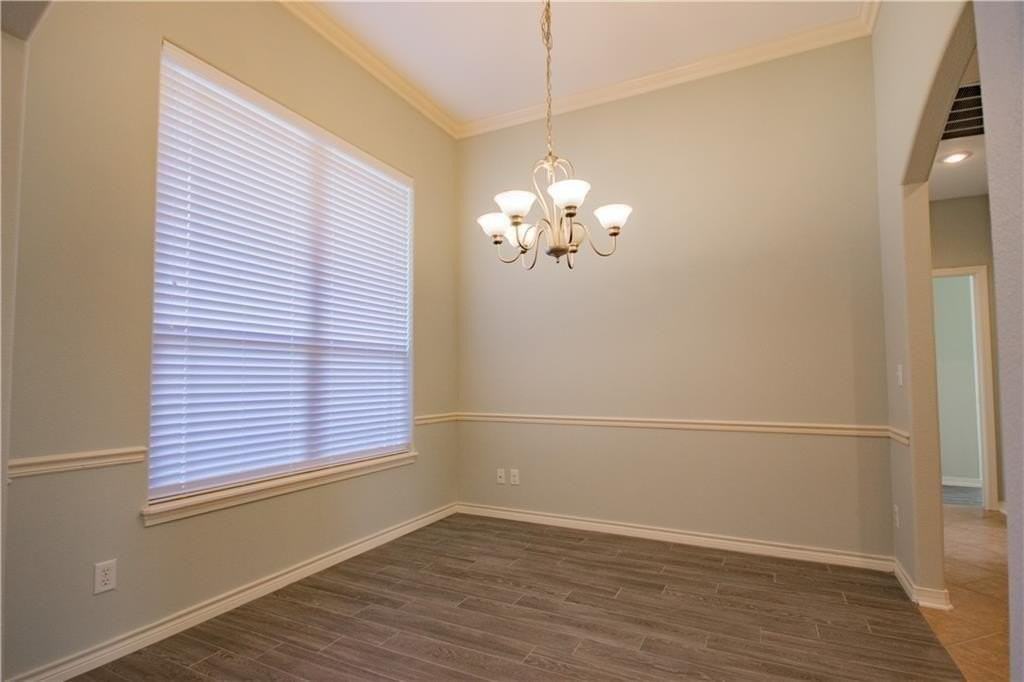 3203 Sw Camden Dr - Photo 4 of 13