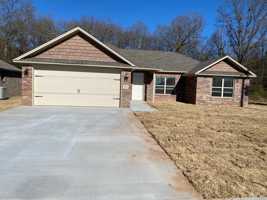 featured image of 1633 E 8 St