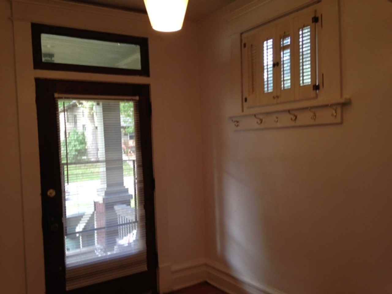 233 E 18th Ave - Photo 2 of 17