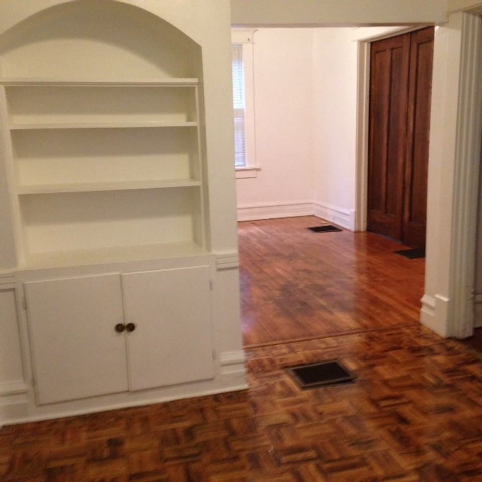 233 E 18th Ave - Photo 6 of 17