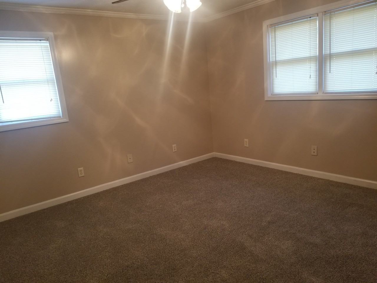 206 Webb Road - Photo 4 of 23