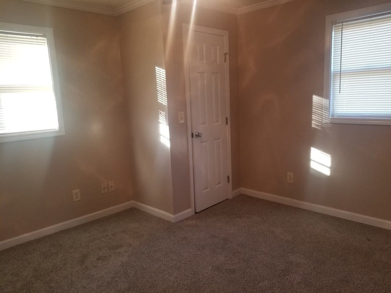 206 Webb Road - Photo 6 of 23