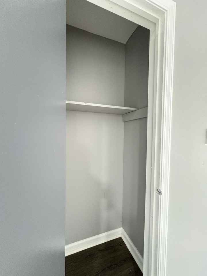 1240 W 73rd St - Photo 7 of 22