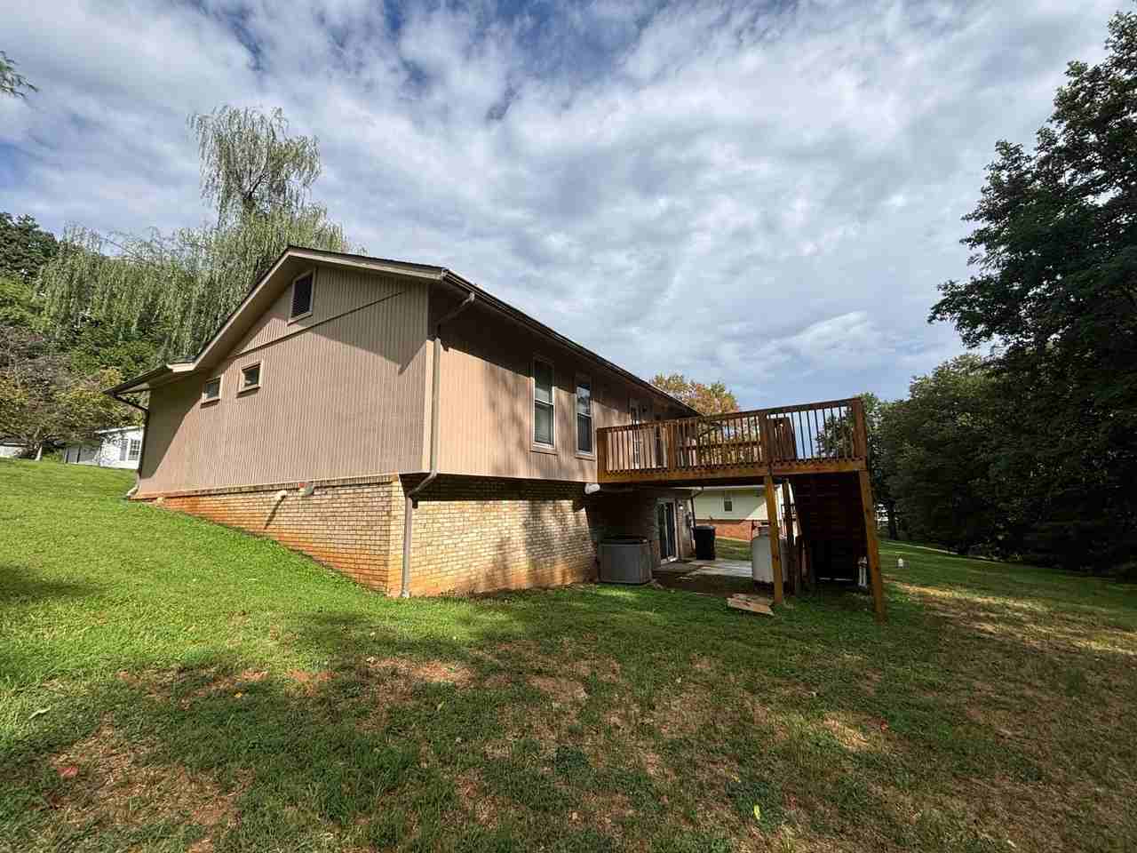 6421 Orchard View Ln - Photo 6 of 48