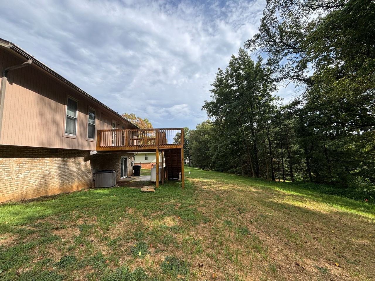 6421 Orchard View Ln - Photo 7 of 48