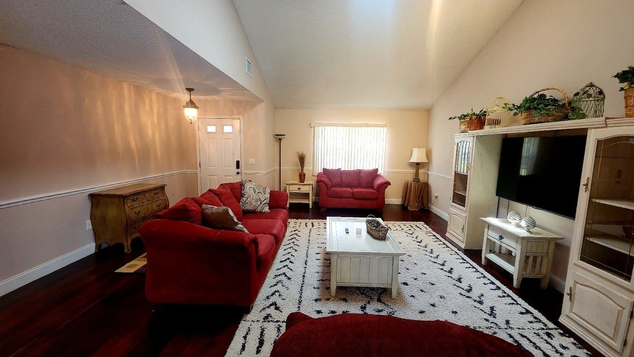 10 Blackfoot Court - Photo 3 of 24