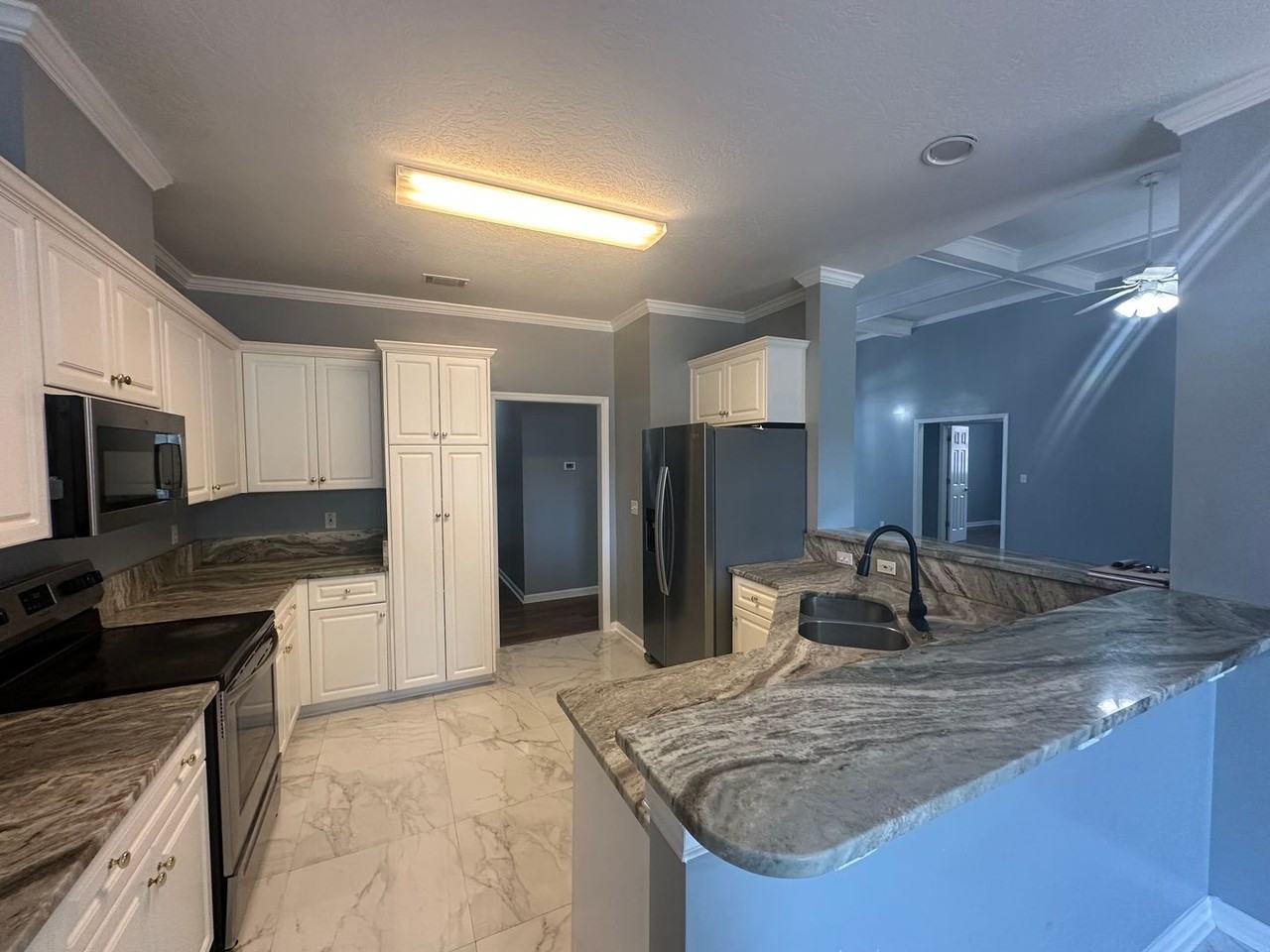 6115 Maness Ct - Photo 4 of 22