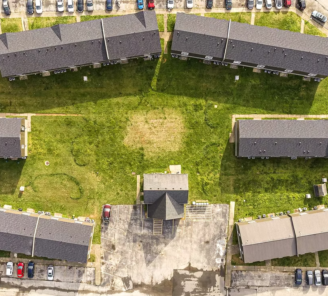 River Glow Apartments - Photo 2 of 11